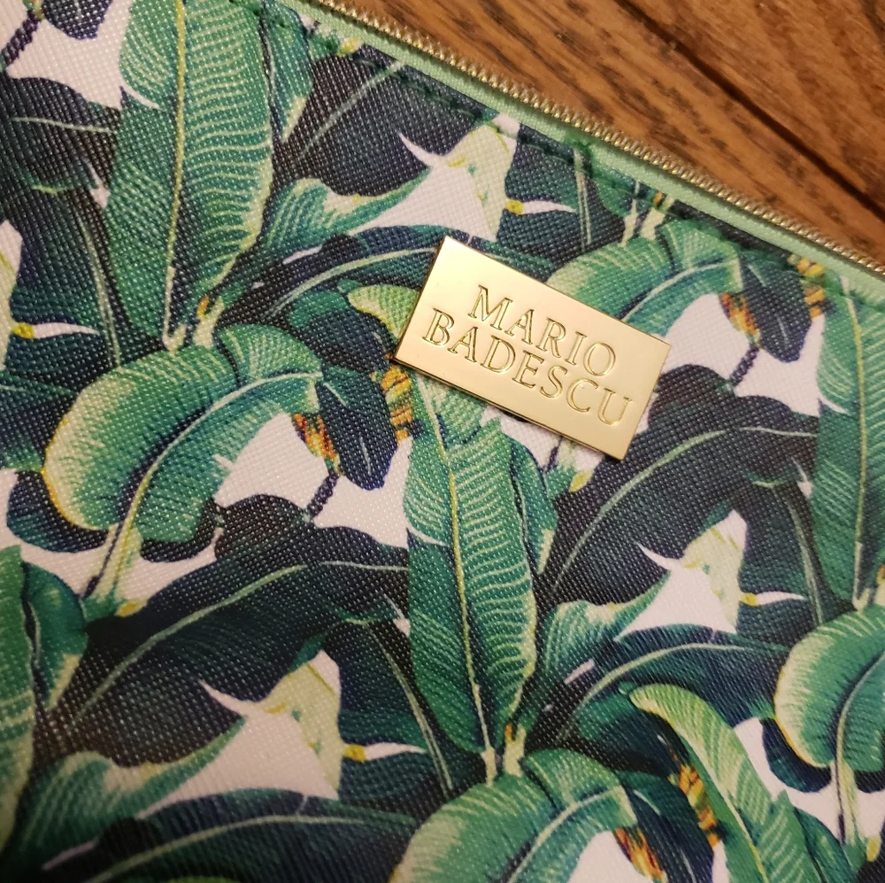 Mario‎ Badescu Green Fern Palm Print Make-up Case Pouch